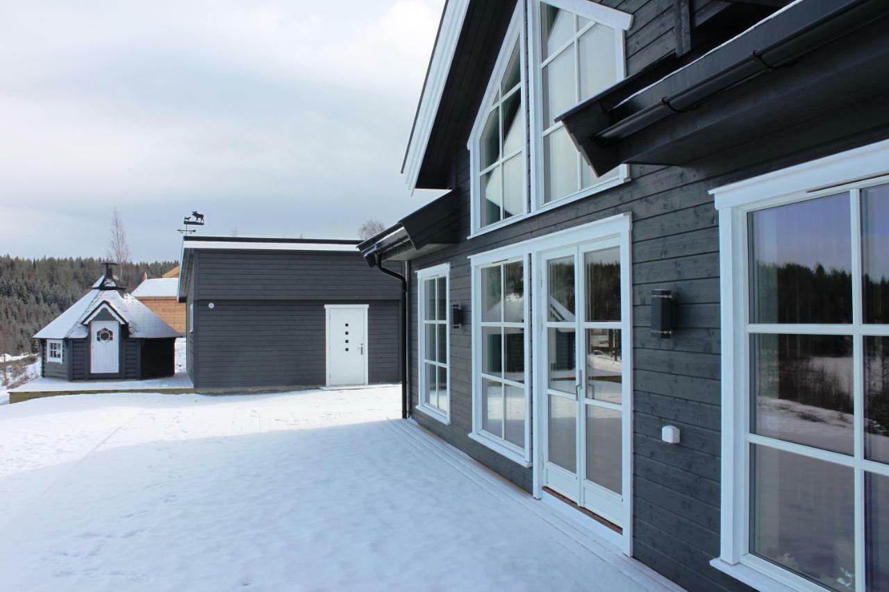 Luxury Mountain Villa Strandlykkja Exterior photo
